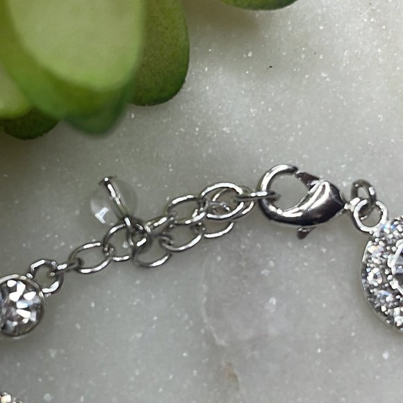 Napier 5 Stone Sparkling Crystal Chain Bracelet - Picture 4 of 5